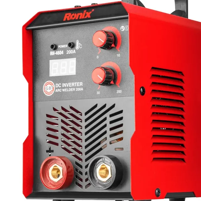 نمای نزدیک اینورتر جوشکاری 200 آمپر توربو فن پلاس رونیکس مدل RH-4604